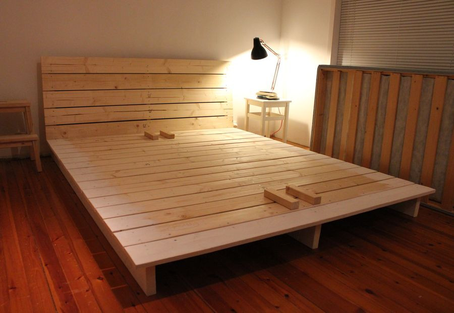 DIY Platform Bed Plans
 15 DIY Platform Beds That Are Easy To Build