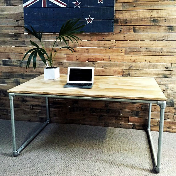 DIY Plywood Desk
 DIY Plywood Desk with Pipe Frame Plans to Build Your Own