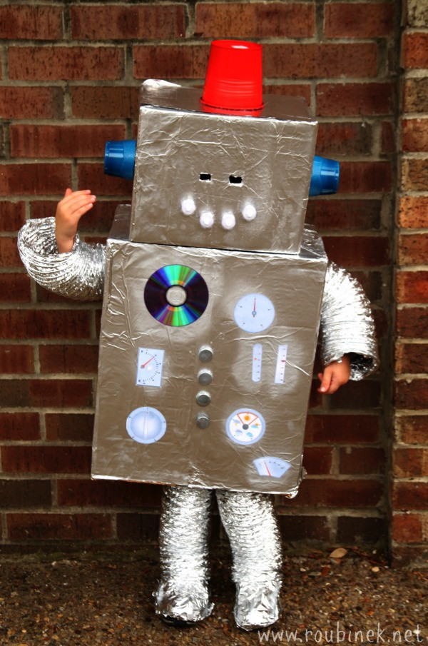 DIY Robots For Kids
 KIDS DIY Robot costume Really Awesome Costumes