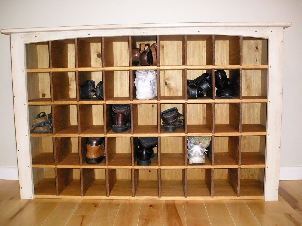DIY Shoe Organizer For Closet
 Shoe Organizer as the Perfect DIY Closet at Home Custom