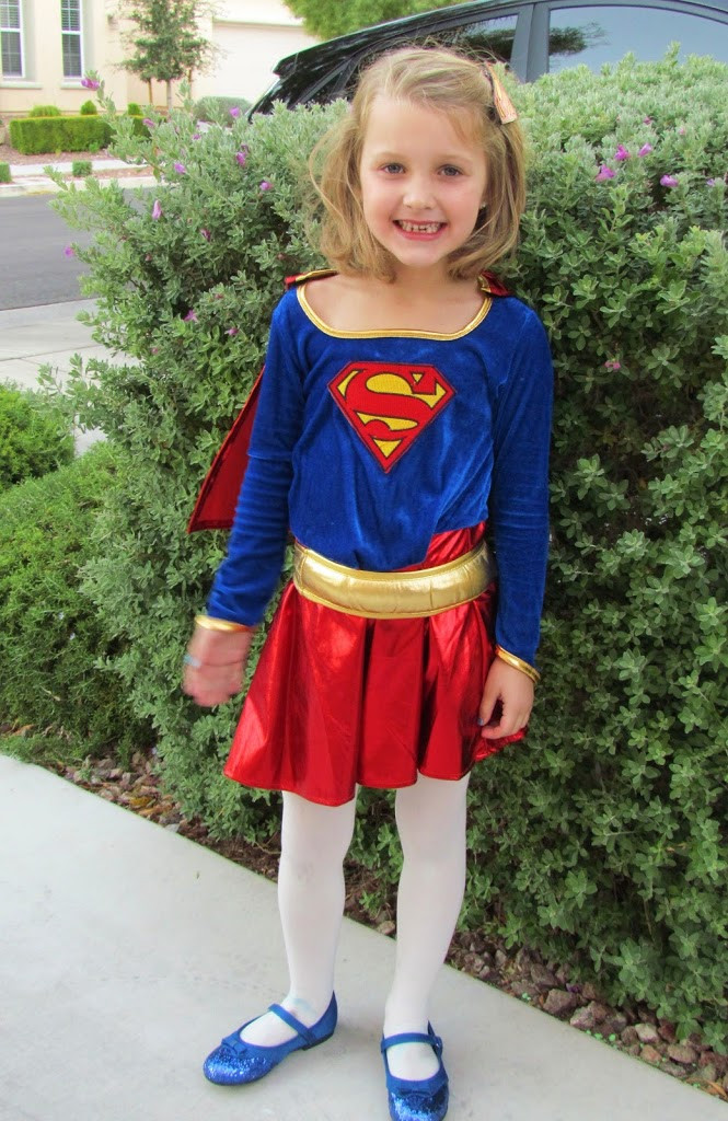 DIY Supergirl Costumes
 DIY Supergirl Hair Clip
