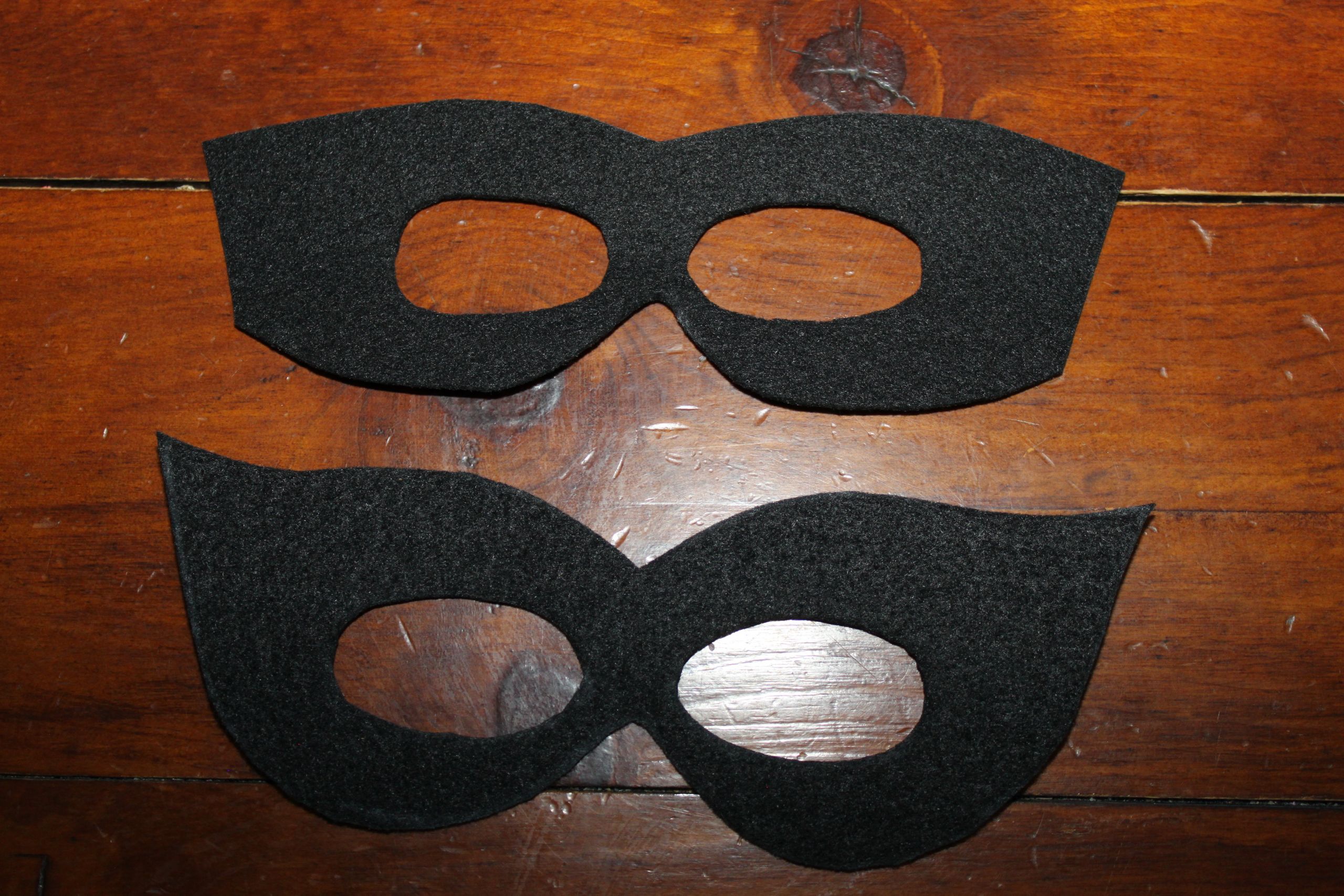 DIY Superhero Masks
 DIY Superhero Capes and Masks