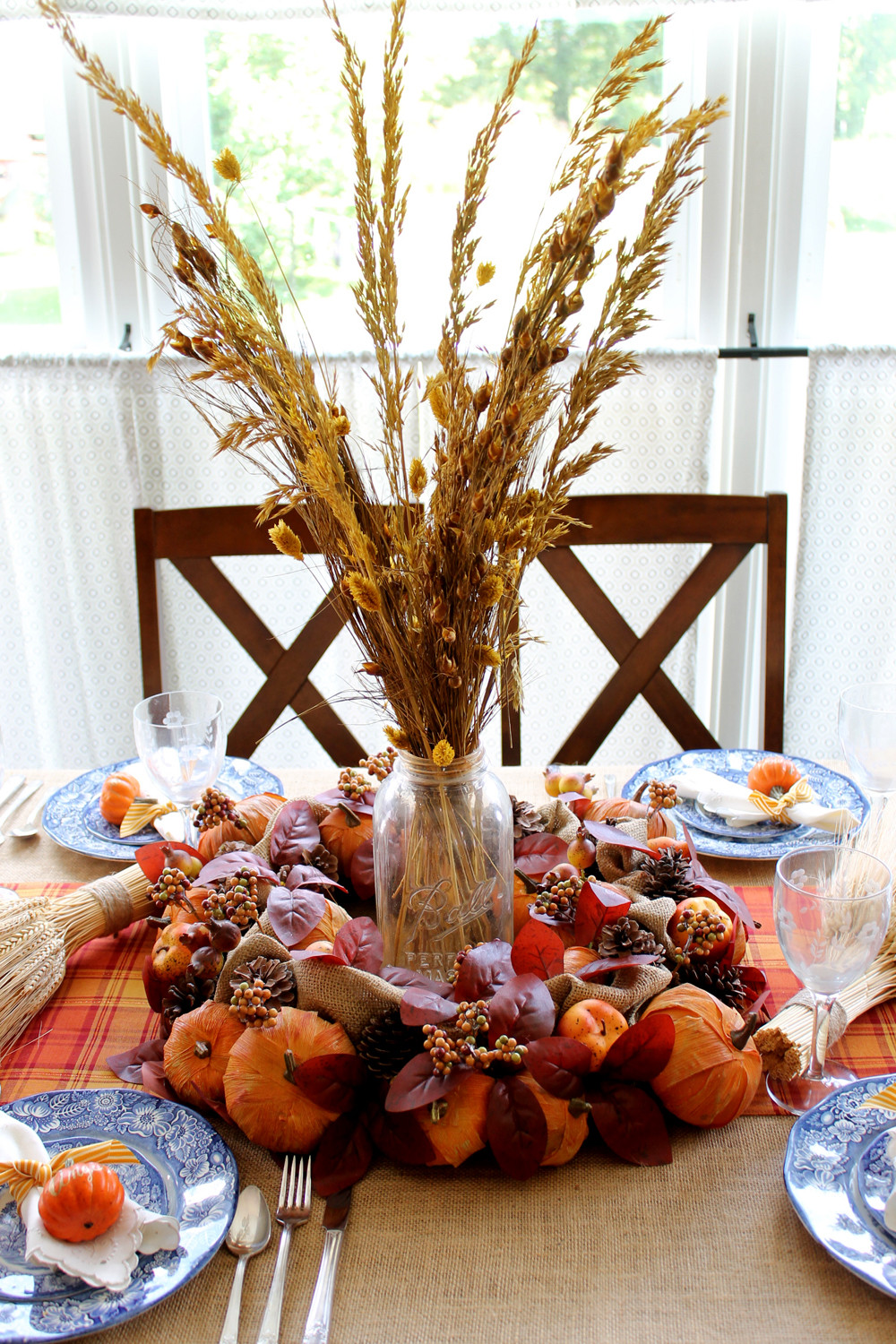 DIY Thanksgiving Decorations
 DIY Thanksgiving Decorations for Your Table The Country
