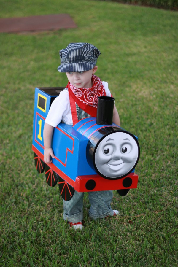 DIY Thomas The Train Costume
 Thomas the Train Costumes