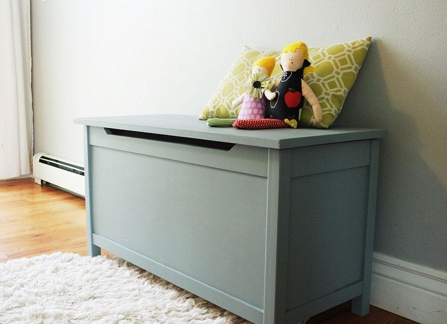 DIY Toy Box
 DIY Toy Boxes and Storage Chests for an Organized Kids’ Room