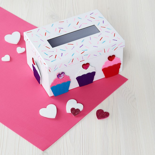 DIY Valentines Day Boxes
 15 Easy to make DIY Valentine Boxes – Cute ideas for boys