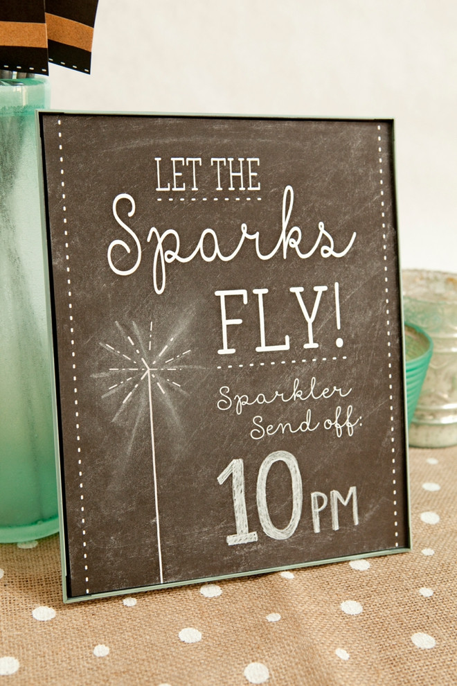 Diy Wedding Sparklers
 Make these adorable Wedding Sparkler tags sign for free