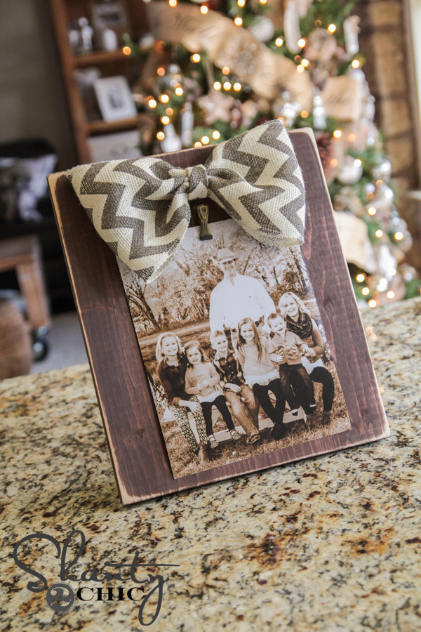 DIY Wood Picture
 $3 DIY Bow Picture Frame Shanty 2 Chic
