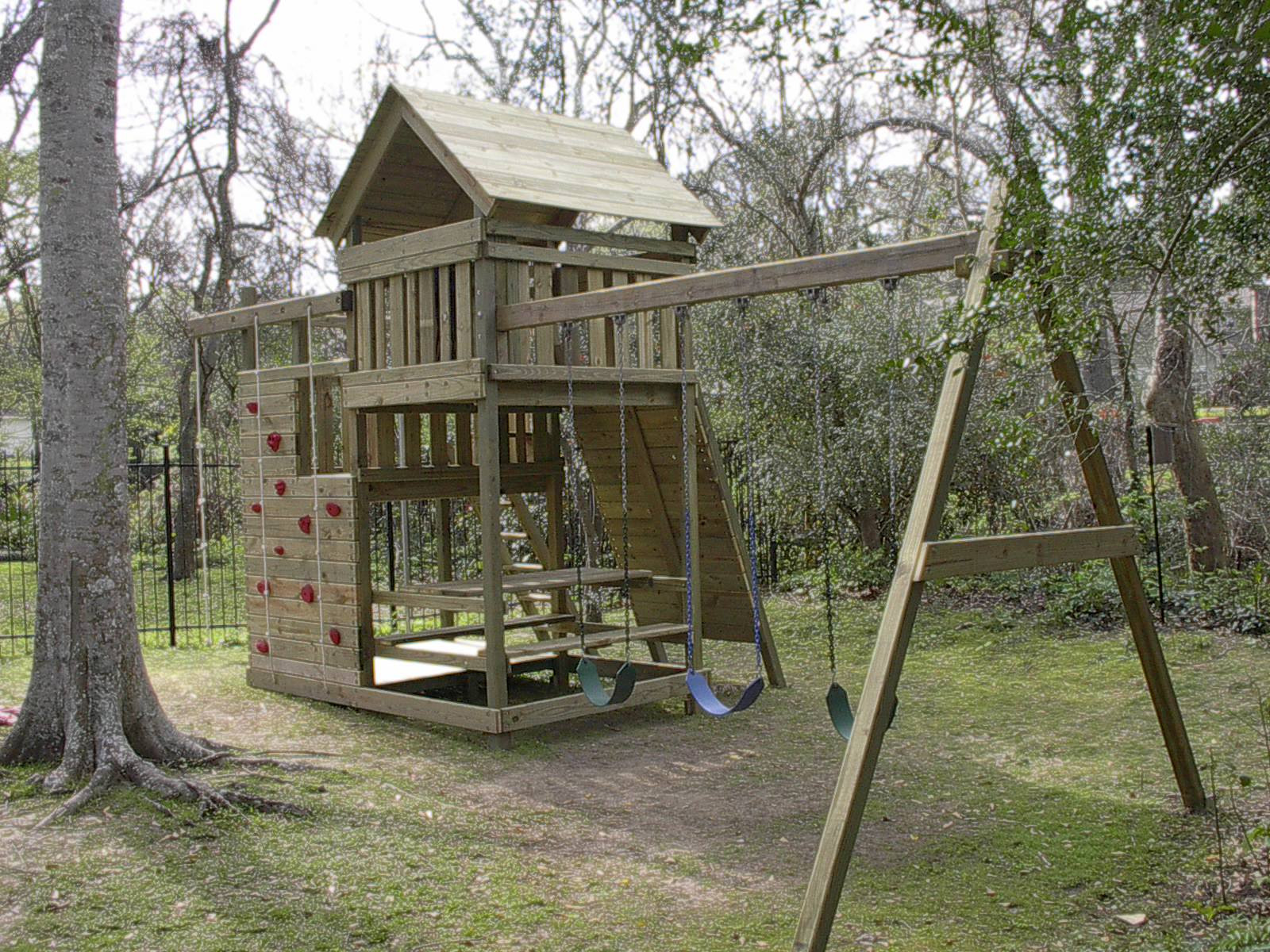 DIY Wood Swing Set Plans
 Gemini Playset DIY Wood Fort and Swingset Plans