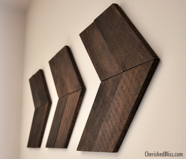 DIY Wooden Arrows
 28 Ideas for Gorgeous DIY Gallery Walls – Tip Junkie