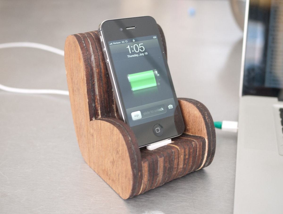 DIY Wooden Phone Dock
 Wooden fy Chair iPhone Dock