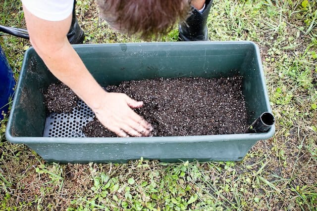 Earth Box DIY
 Earthbox Gardening Steamy Kitchen Recipes