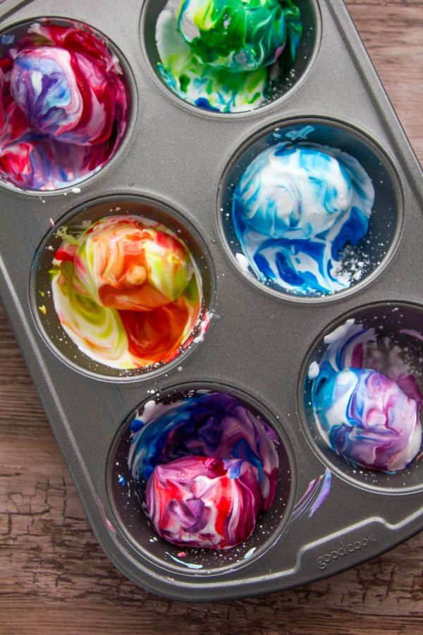 Easter Egg Dying Party Ideas
 How to Dye Easter Eggs — With Shaving Cream