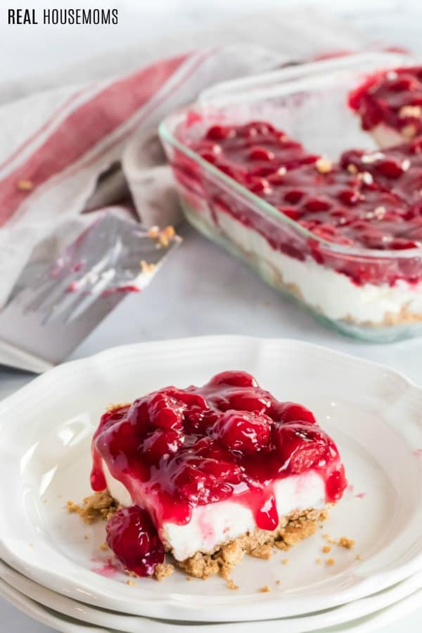 Easy Cherry Cheesecake Recipe
 No Bake Cherry Cheesecake ⋆ Real Housemoms