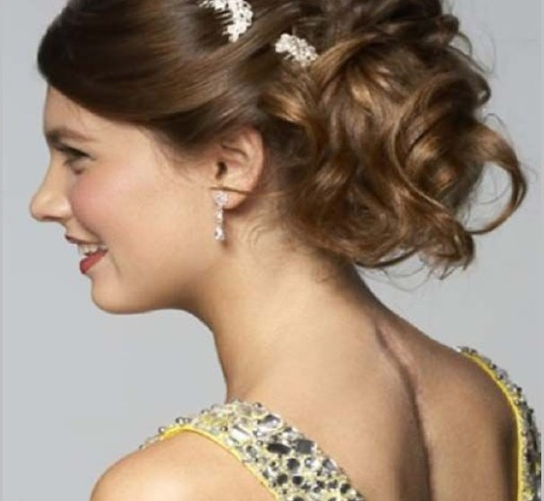 Easy Homecoming Hairstyles Do It Yourself
 Easy do it yourself prom hairstyles All New Hairstyles