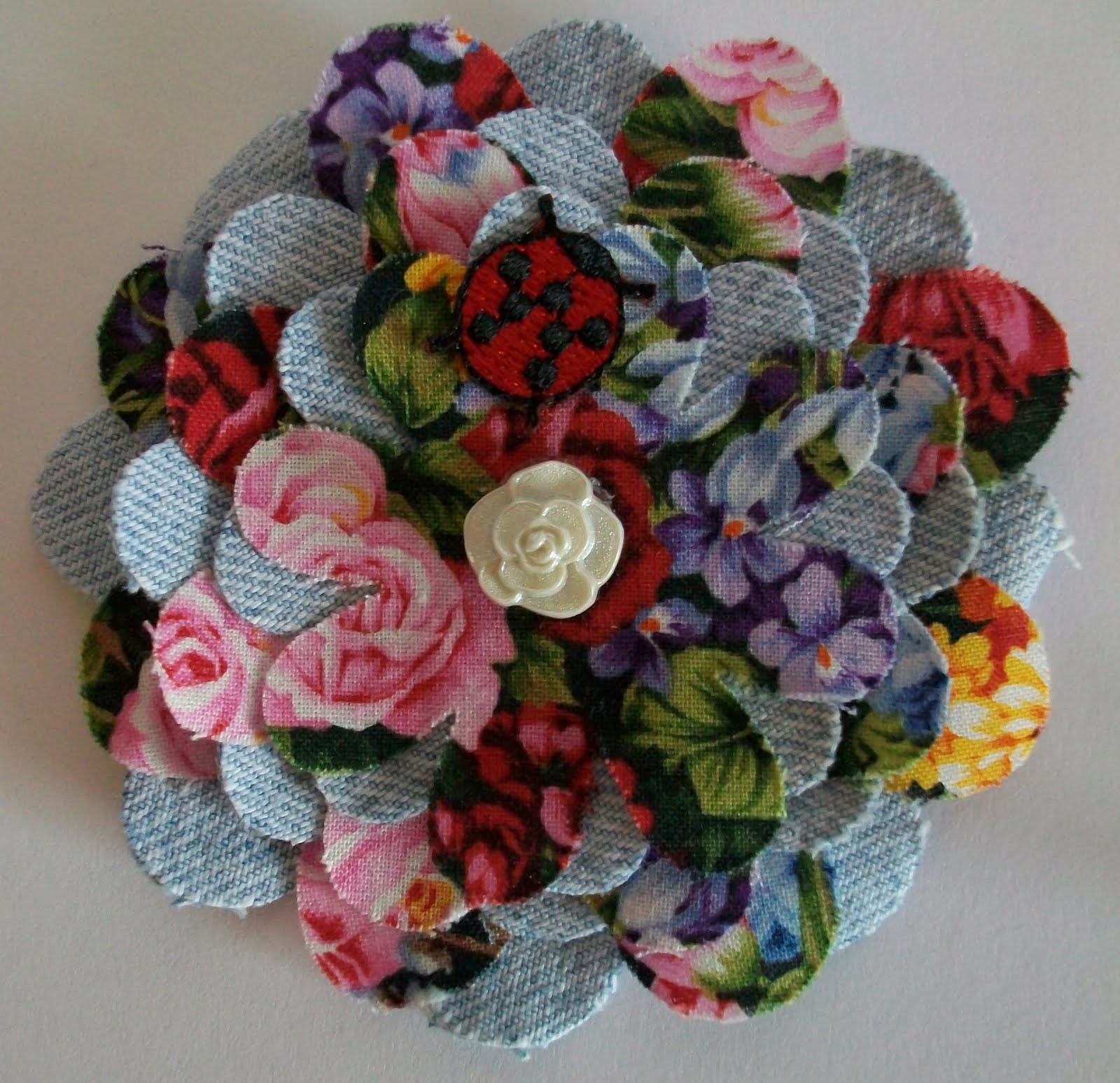 Fabric Brooches
 Pretty Inky Paper Crafts Fabric Flower Brooch Pin