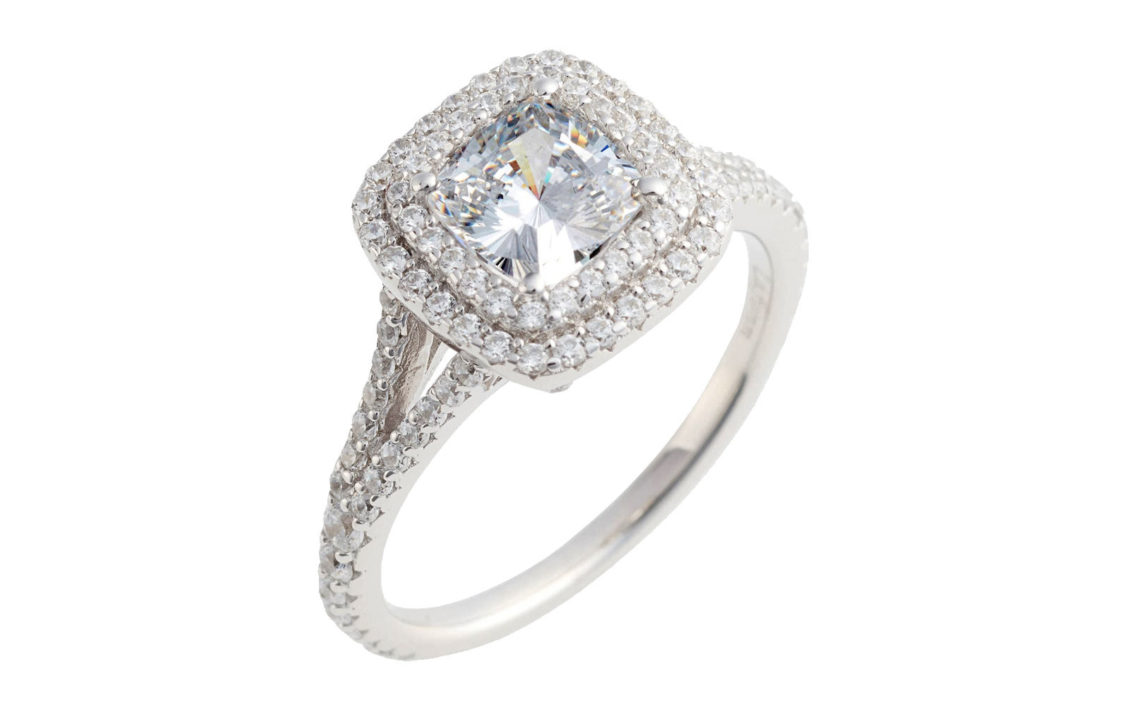 Fake Wedding Rings
 10 Gorgeous Fake Engagement Rings to Travel With