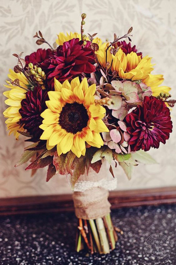 Fall Wedding Flowers
 10 Ideas for Fall Wedding Flowers That Will Make Your
