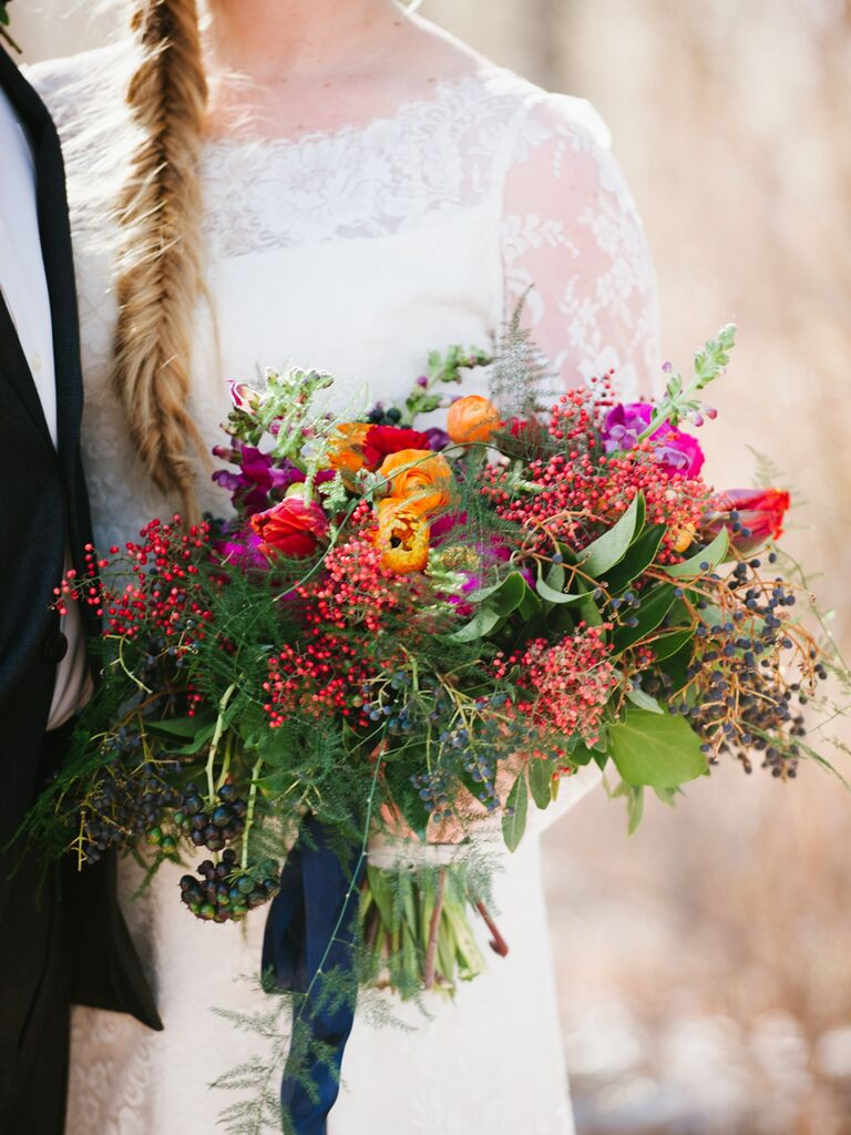 Fall Wedding Flowers
 15 Fall Wedding Bouquet Ideas and Which Flowers They’re