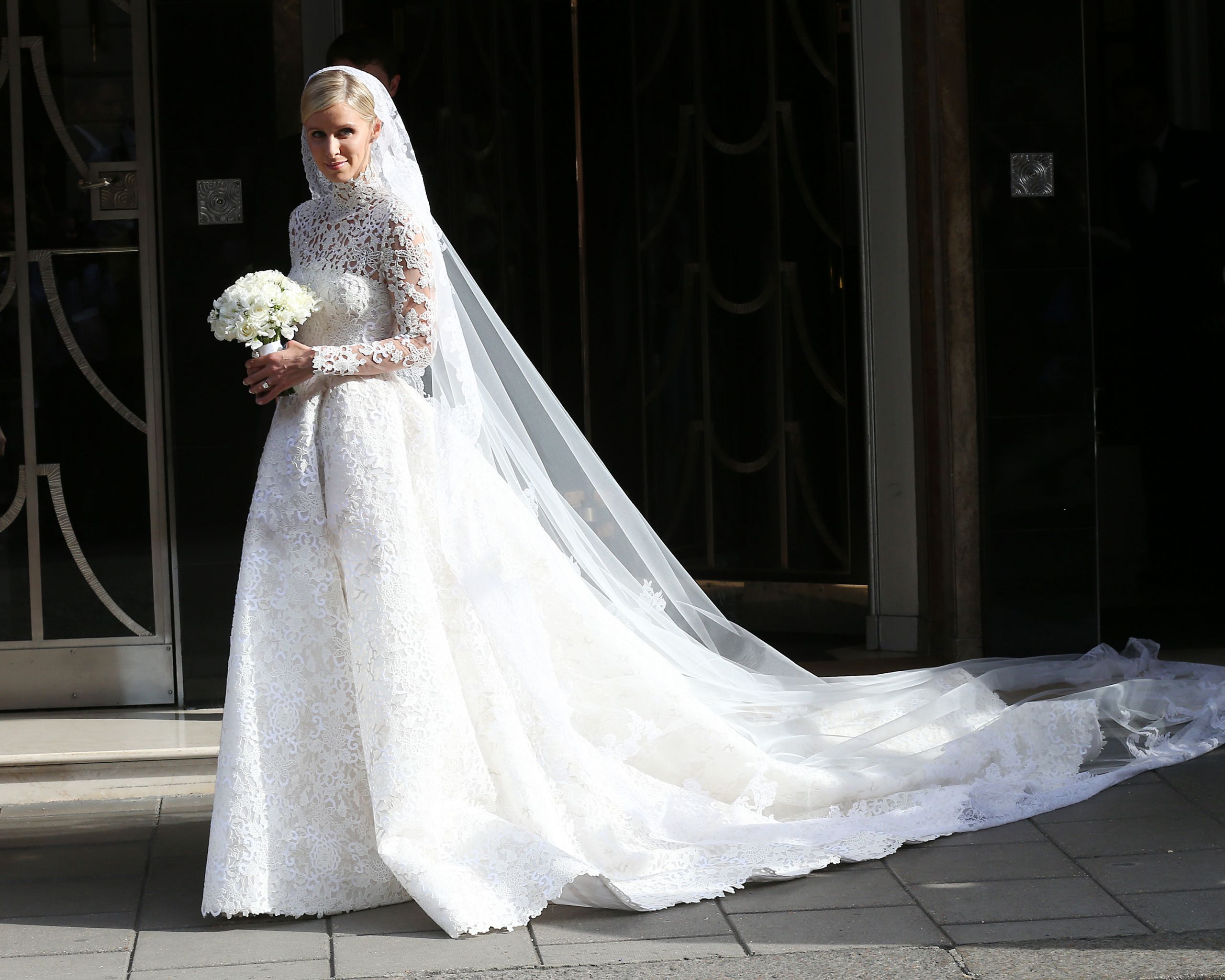 Famous Wedding Gowns
 29 Iconic Celebrity Wedding Dresses Most Memorable