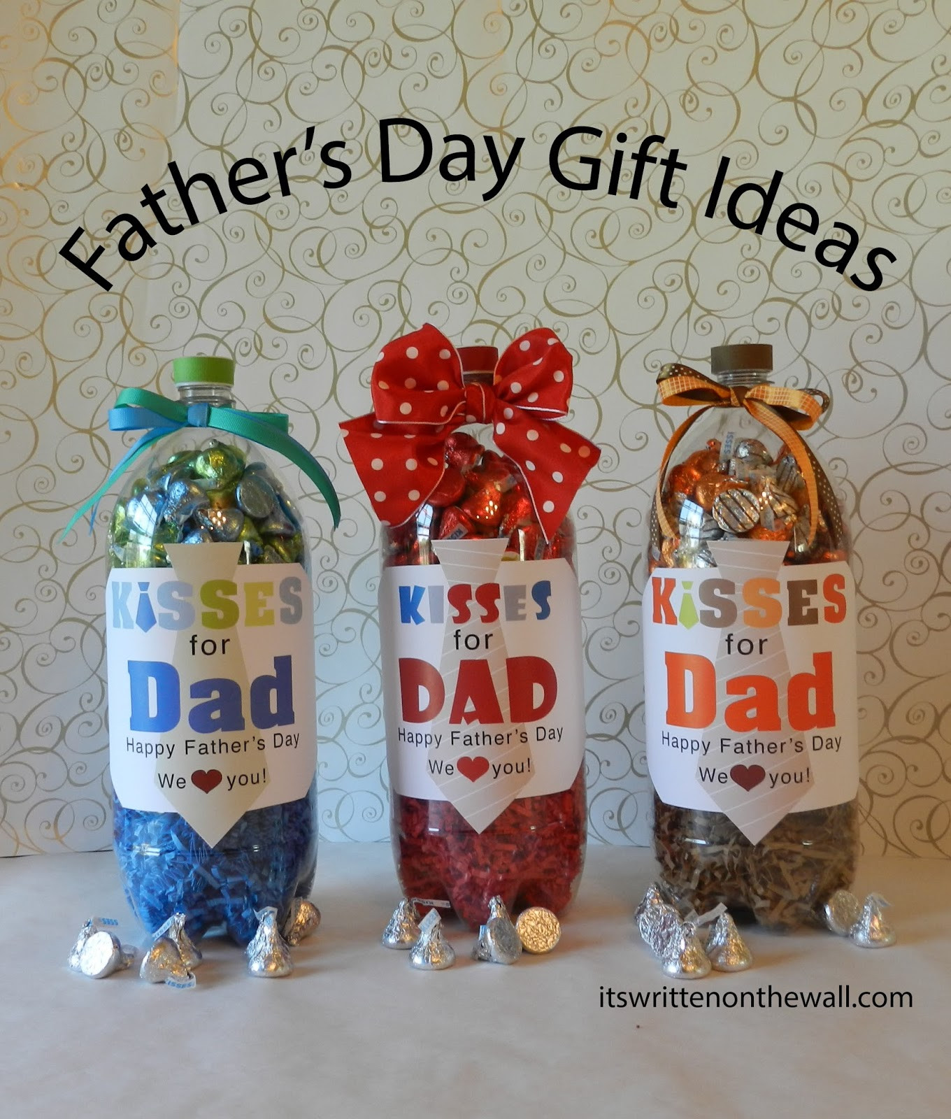 Father'S Day Gift Ideas From Toddlers
 It s Written on the Wall Fathers Day Gift Ideas For the