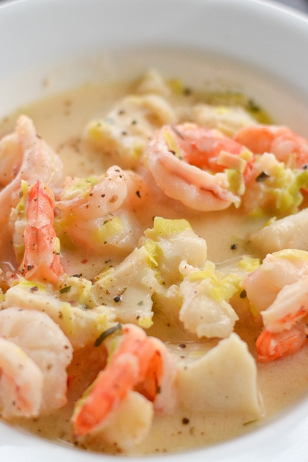 Fish And Shrimp Soup
 Shrimp and Fish Chowder Salu Salo Recipes