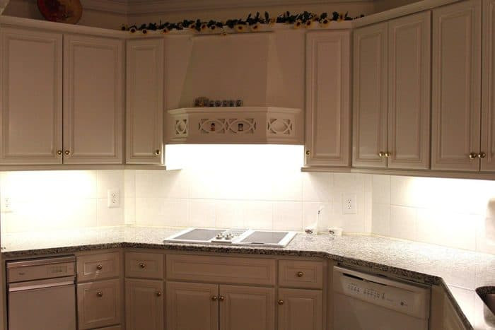Fluorescent Under Cabinet Lighting Kitchen
 Under Cabinet Lighting Suggestions