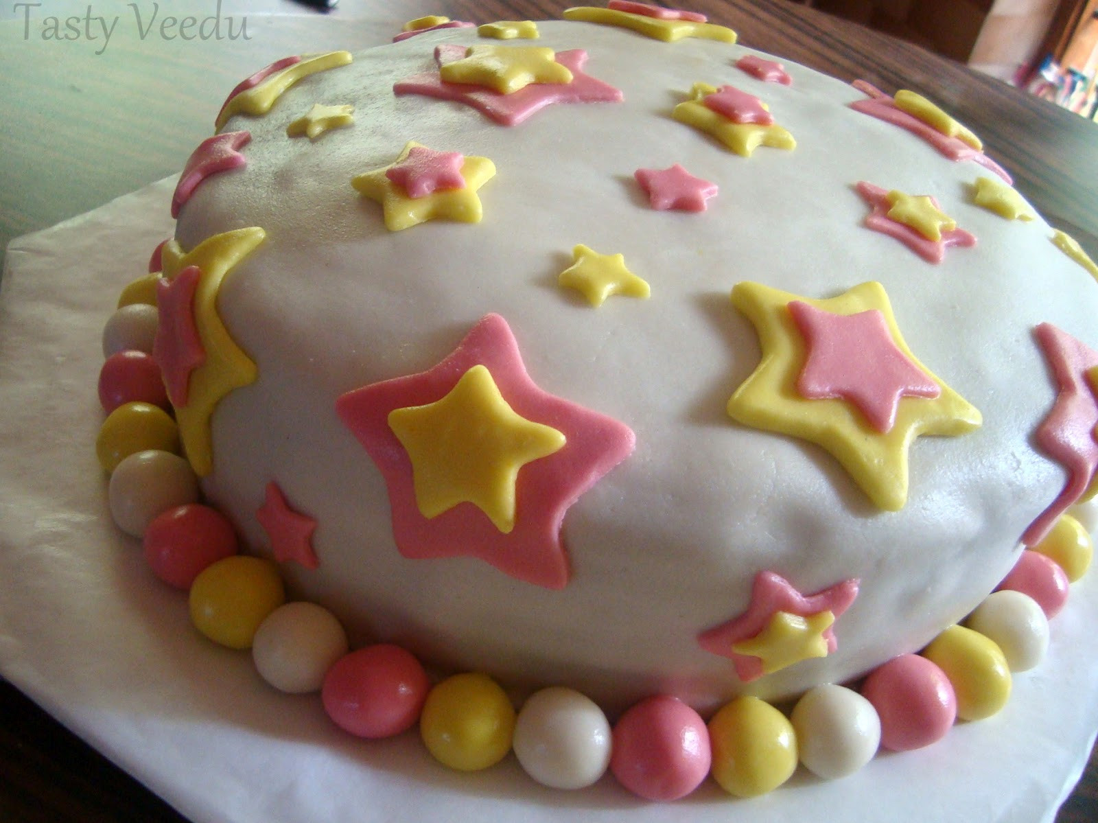 Fondant Birthday Cakes
 Tasty Veedu FONDANT BIRTHDAY CAKE