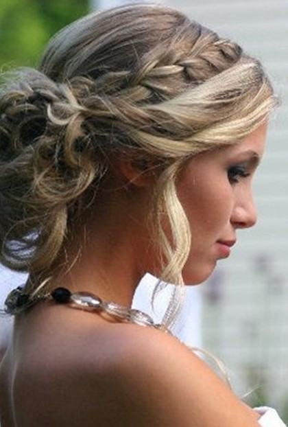 Formal Hairstyle Updos
 Formal Hairstyles to Make You the Belle of The Ball