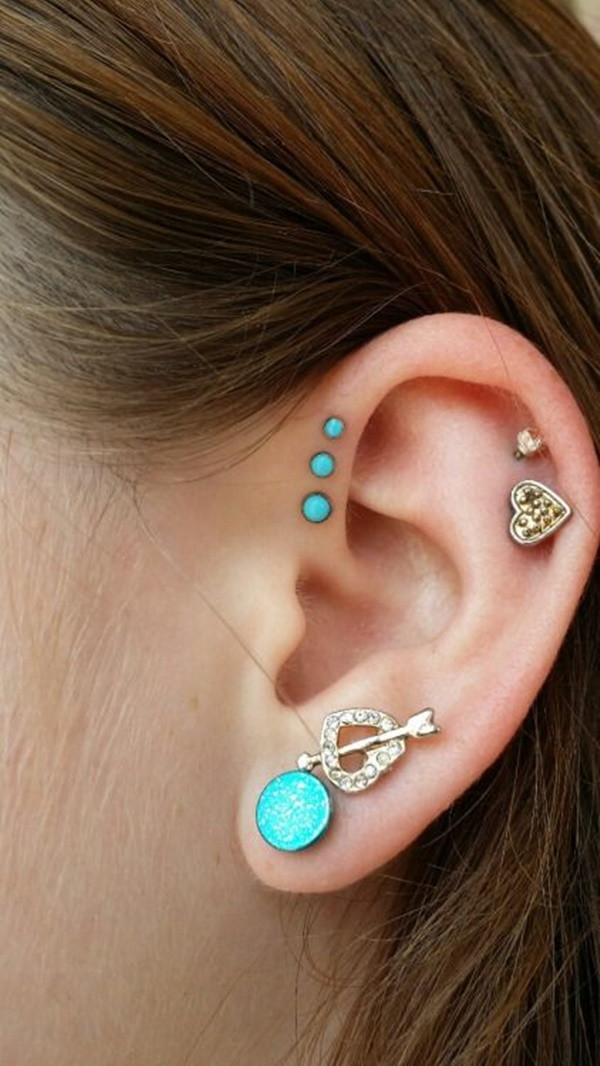 Forward Helix Earrings
 90 Helix Piercing Ideas for Your Tren st Self