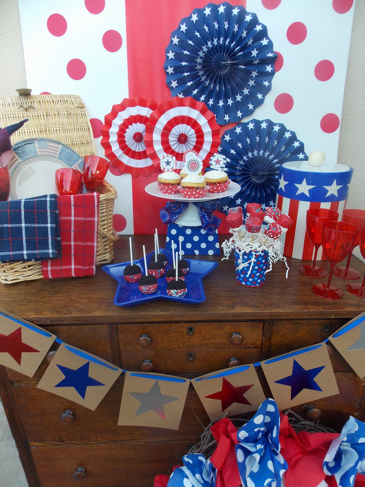 Fourth Of July Birthday Party
 Happy 4th of July Design Dazzle