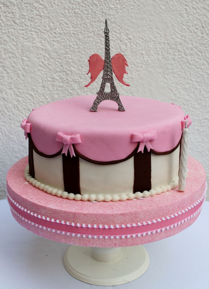 French Birthday Cake
 8 Theme Based Delicious Birthday Cakes To Your Day Special