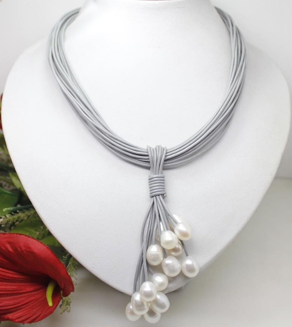 Freshwater Pearl Leather Necklace
 01 12mm Real White Freshwater Pearl Pendant Necklace