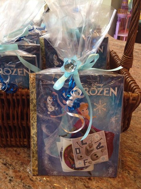 Frozen Birthday Gifts
 100 Disney Frozen Themed Party Ideas