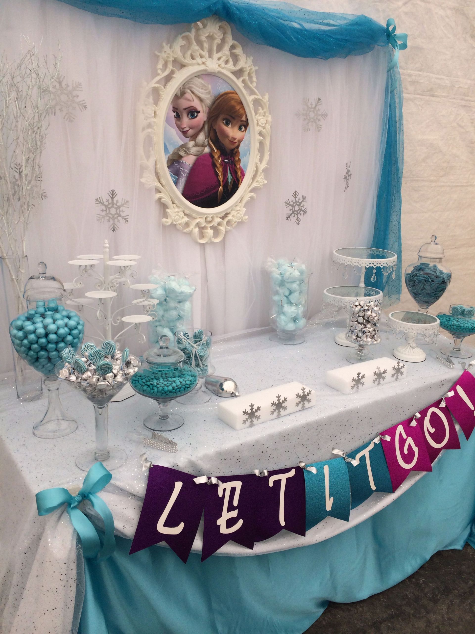 Frozen Tea Party Ideas
 Idea para decorar una fiesta de cumpleaños Frozen