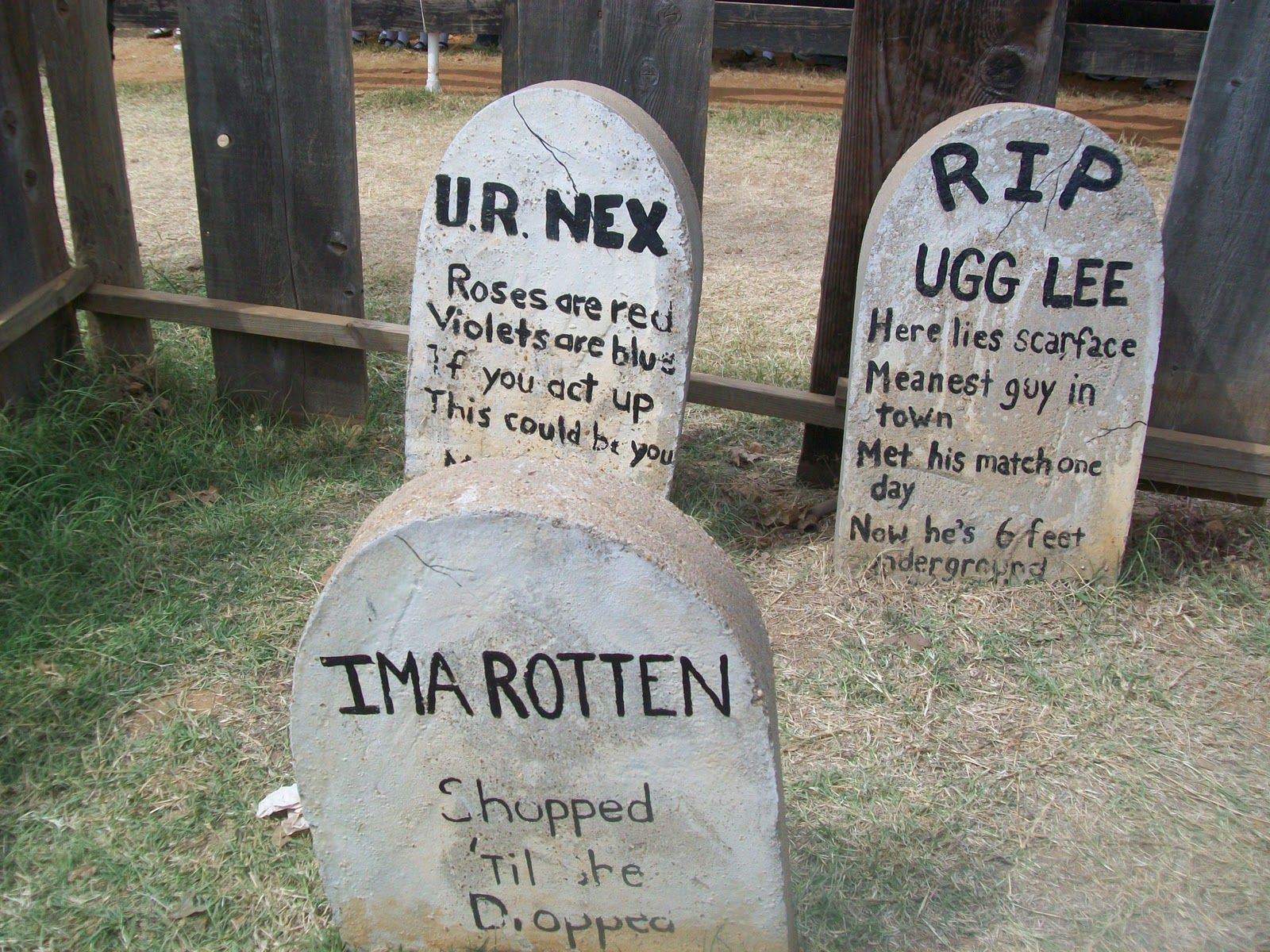 Funny Headstone Quotes
 funny headstones for halloween