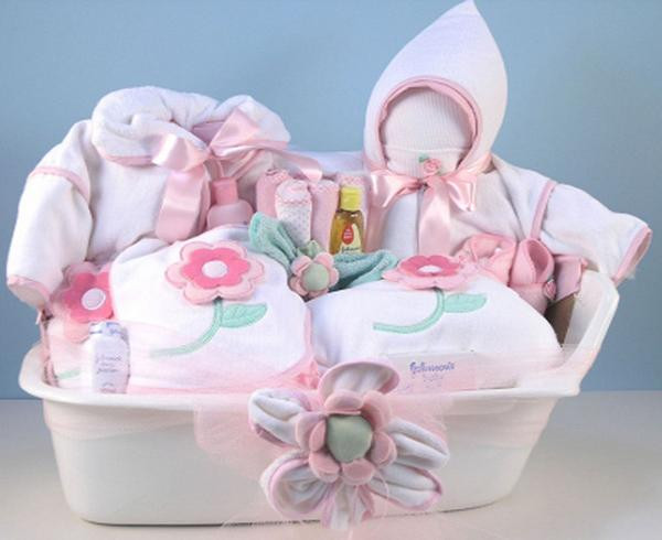 Gift Ideas Baby Girl
 Baby Shower Gift Ideas Easyday