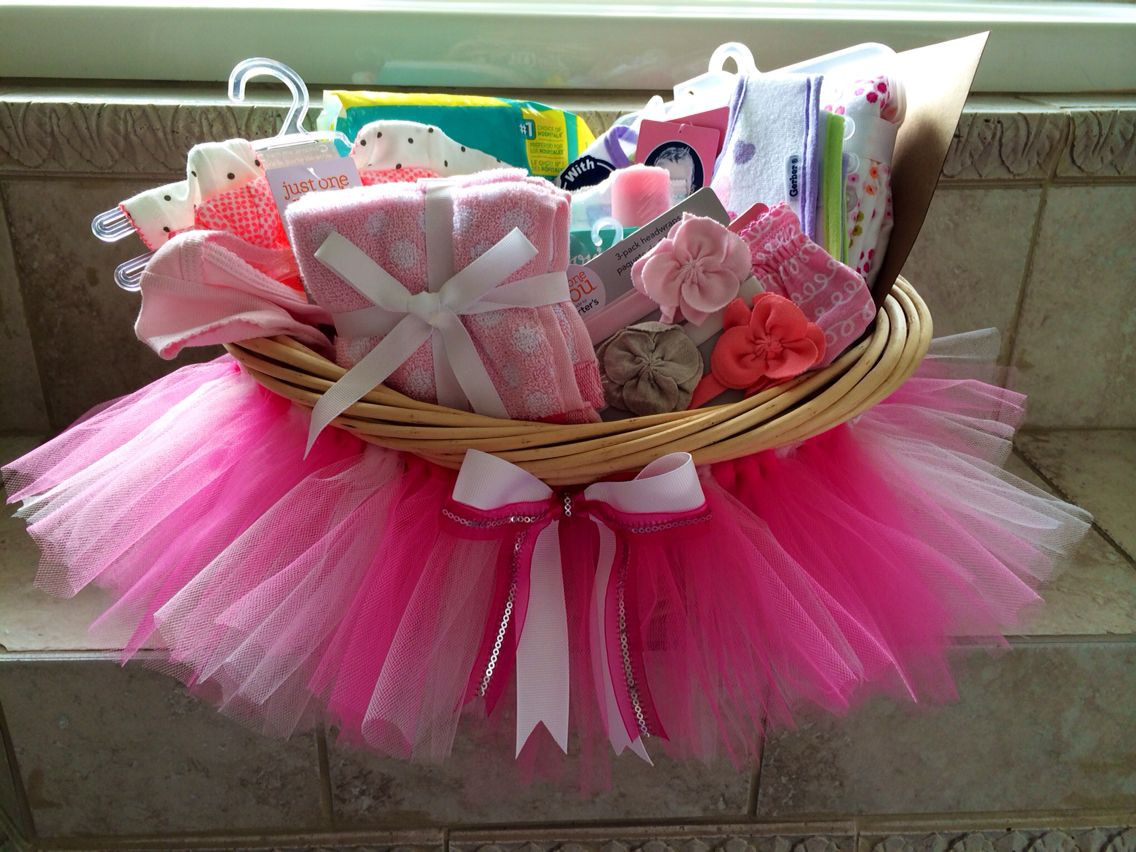 Gift Ideas Baby Girl
 Baby shower tutu t basket DIY