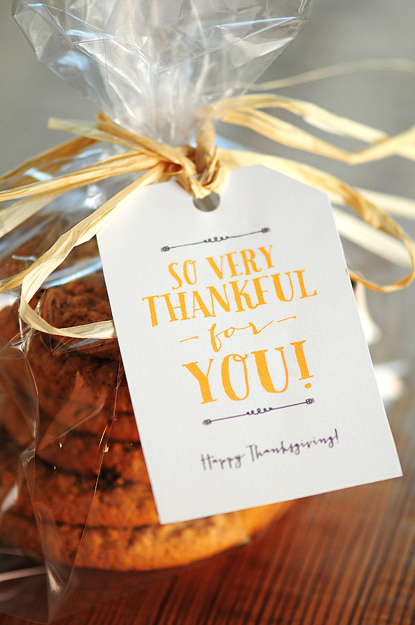 Gift Ideas For Thanksgiving
 Free Thanksgiving Gift Tags & Note Card Printables