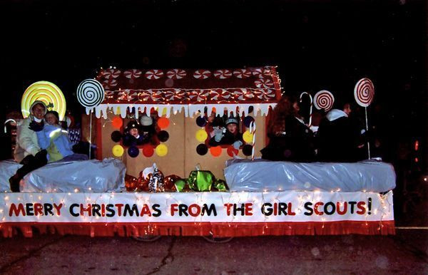 Girl Scout Christmas Party Ideas
 Girl Scout christmas floats Girl