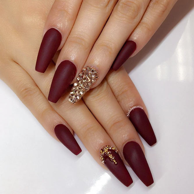 Golden Nail Art Designs
 Maroon Nails Will Make A Queen Out You
