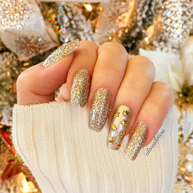 Golden Nail Art Designs
 Fantastic Golden Nails For You To Try