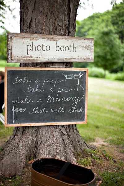 Graduation Party Photo Booth Ideas
 Make your backyard graduation party awesome