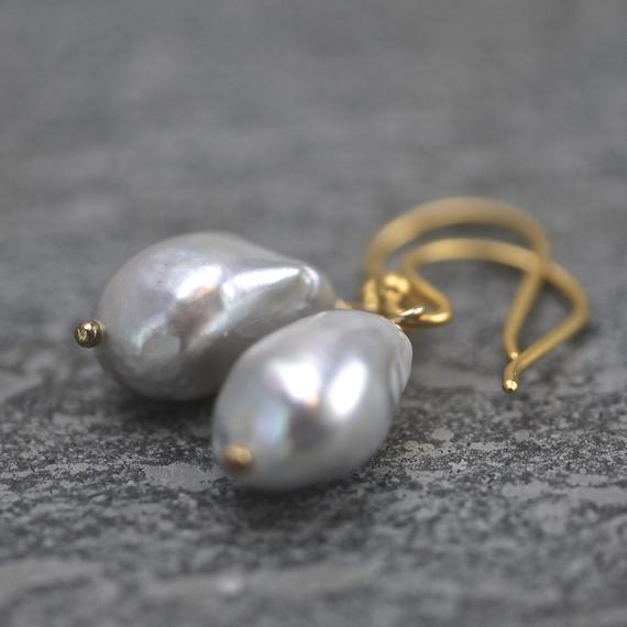 Gray Pearl Earrings
 Gray Pearl Earrings Silver Gray Pearl Drop Earring on 24kt