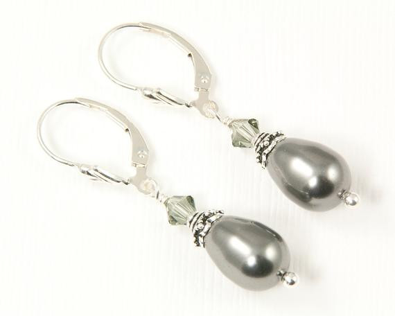 Gray Pearl Earrings
 Grey pearl earrings pearl teardrop by BellesBijouxDesigns