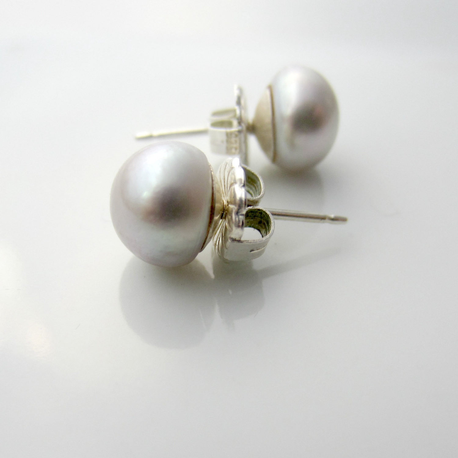 Gray Pearl Earrings
 Silver Gray Pearl Studs Freshwater Pearl Earrings Light Gray