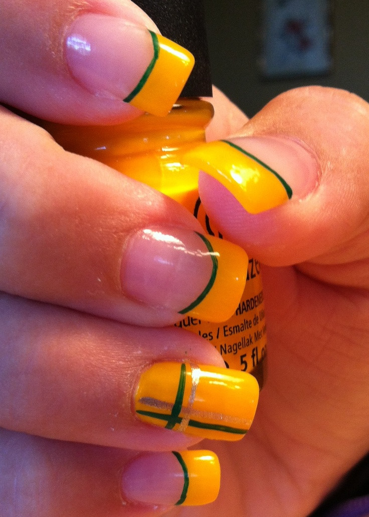 Green Bay Packers Nail Designs
 1000 images about GREEN BAY PACKER NAILS DESIGN on