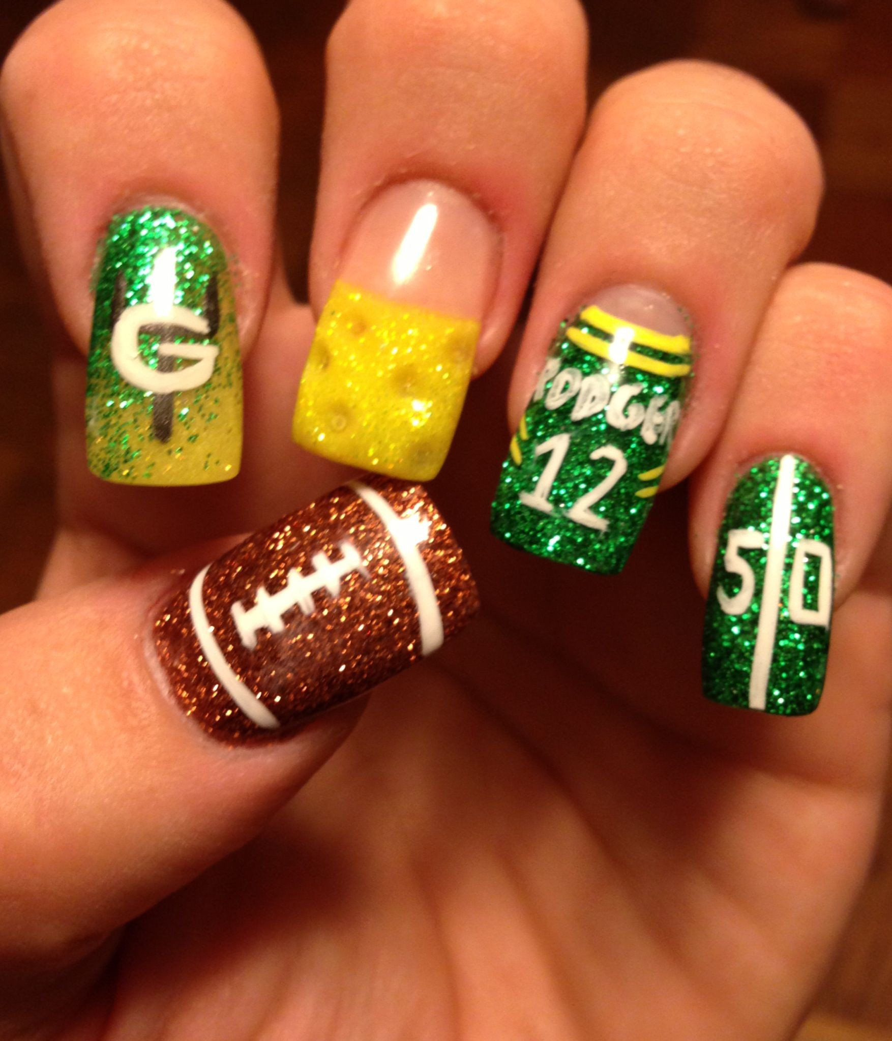 Green Bay Packers Nail Designs
 Green Bay Packer nails Love this