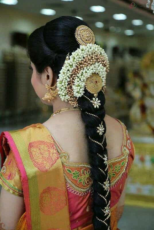 Hairstyle For Indian Brides
 15 Popular South Indian Bridal Hairstyles for Engagement