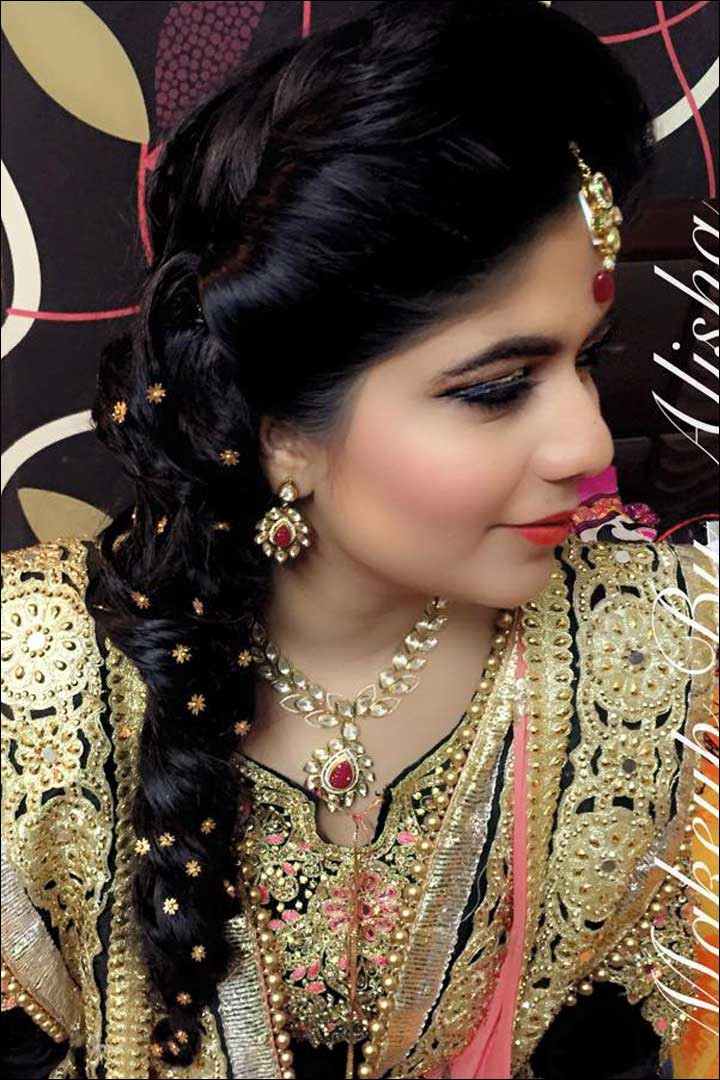 Hairstyle For Indian Brides
 Perfect South Indian Bridal Hairstyles For Receptions